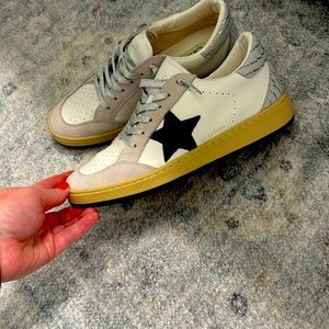 Vintage Havana woman’s Size 10 Eldridge Silver croco